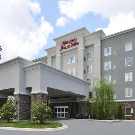 Hampton Inn & Suites Greensboro/Coliseum Area